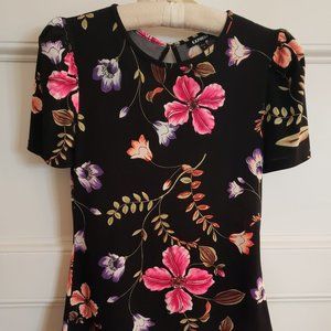 Express Floral Black Short Sleeve Blouse Size M